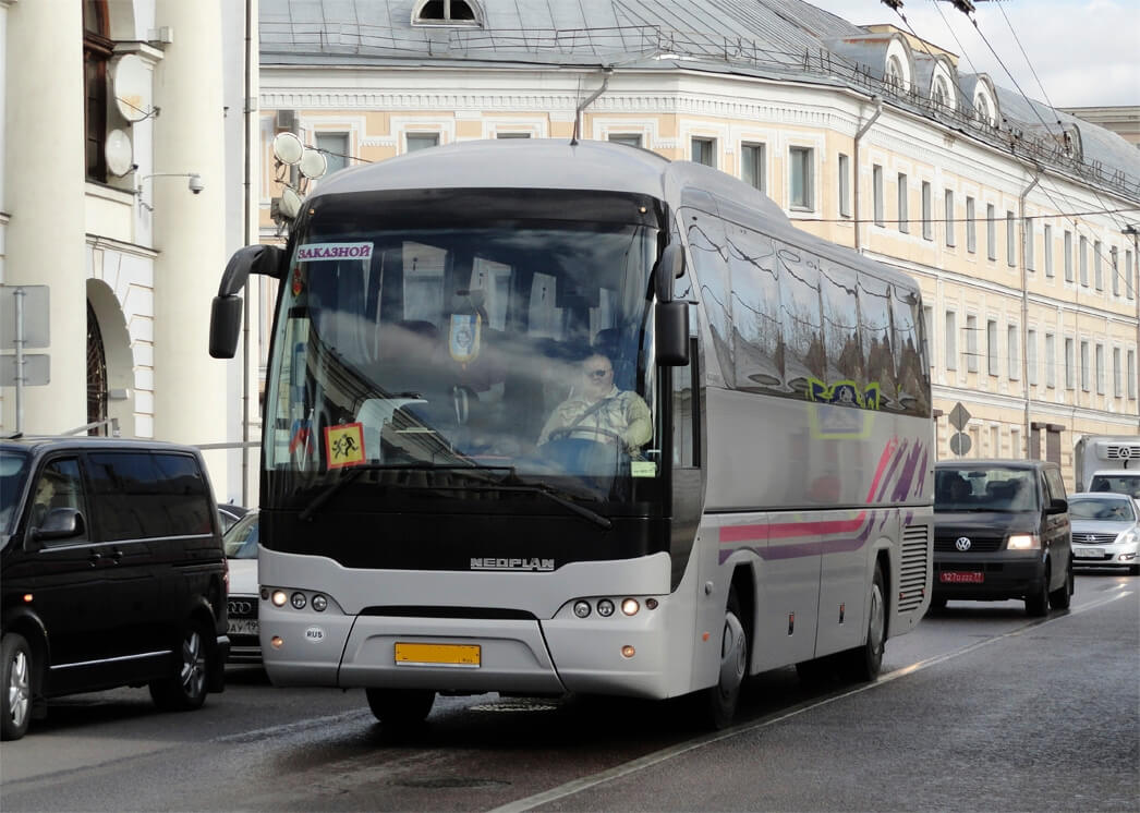Neoplan Tourliner
