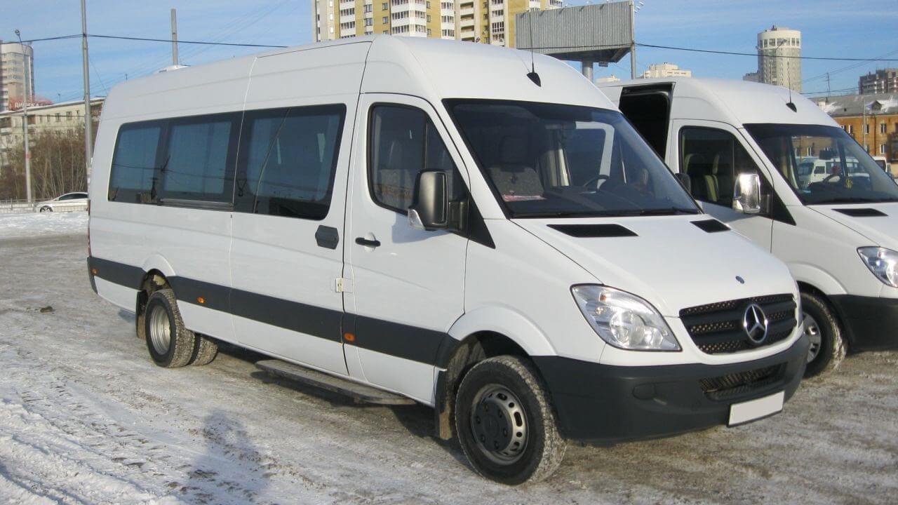 Заказать Mercedes-Benz Sprinter с водителем в Вологде ‐ ВологдаТранс